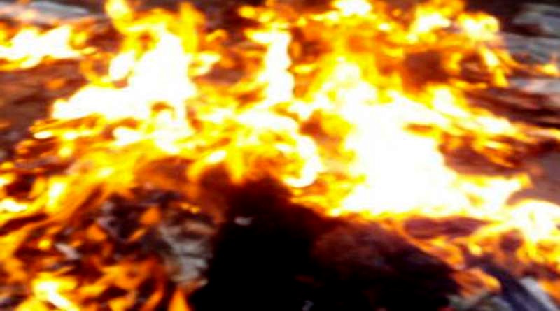 ballia child sonam burn in fire